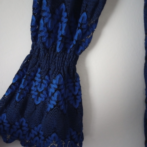 Free People  dress Lace Blue  long sleeves size Medium color blue good Condition - Picture 6 of 9